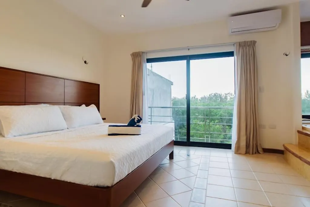 Hermosa Casa A 5 Minutos De La Playa Caminando! Playa del Carmen Apartment